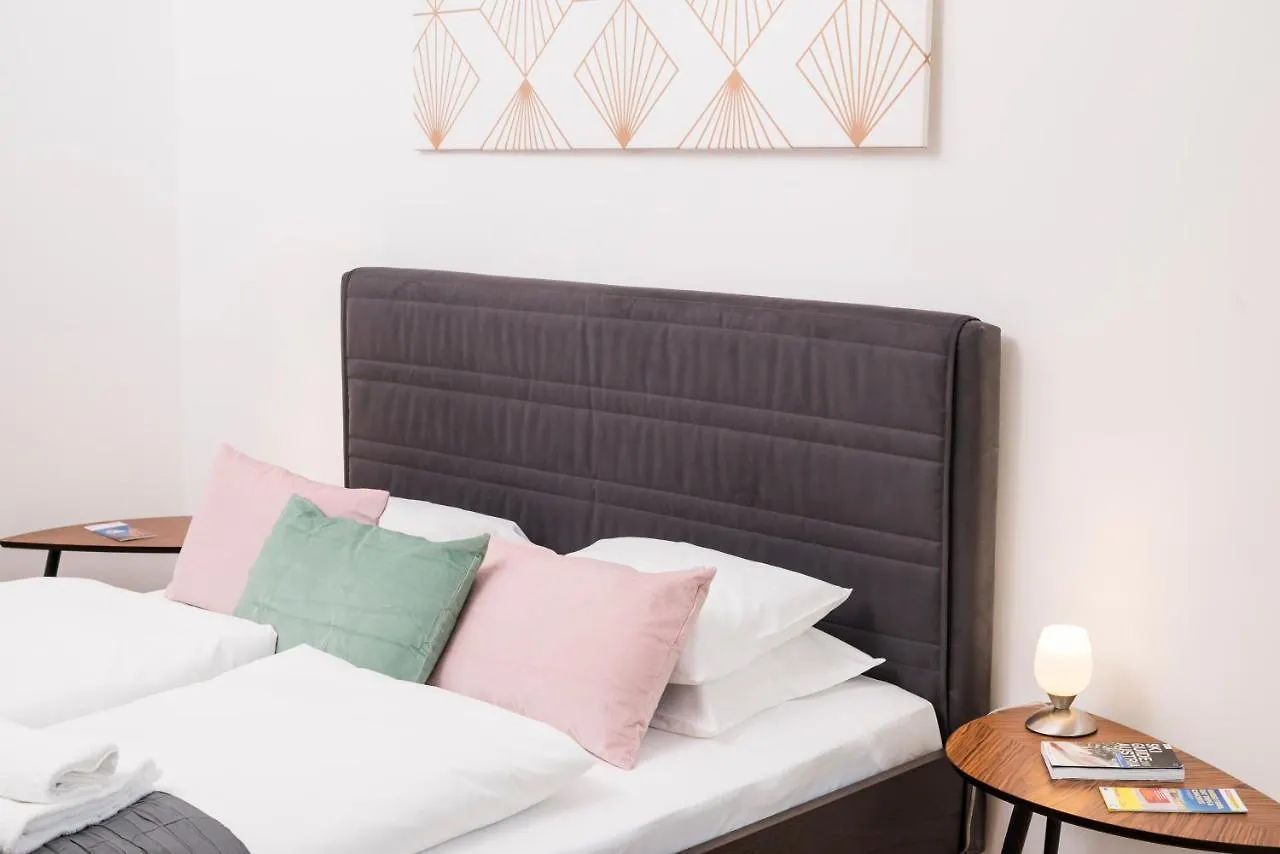 Rooftop Studio Borse By Ichbucheat Apartment Vienna