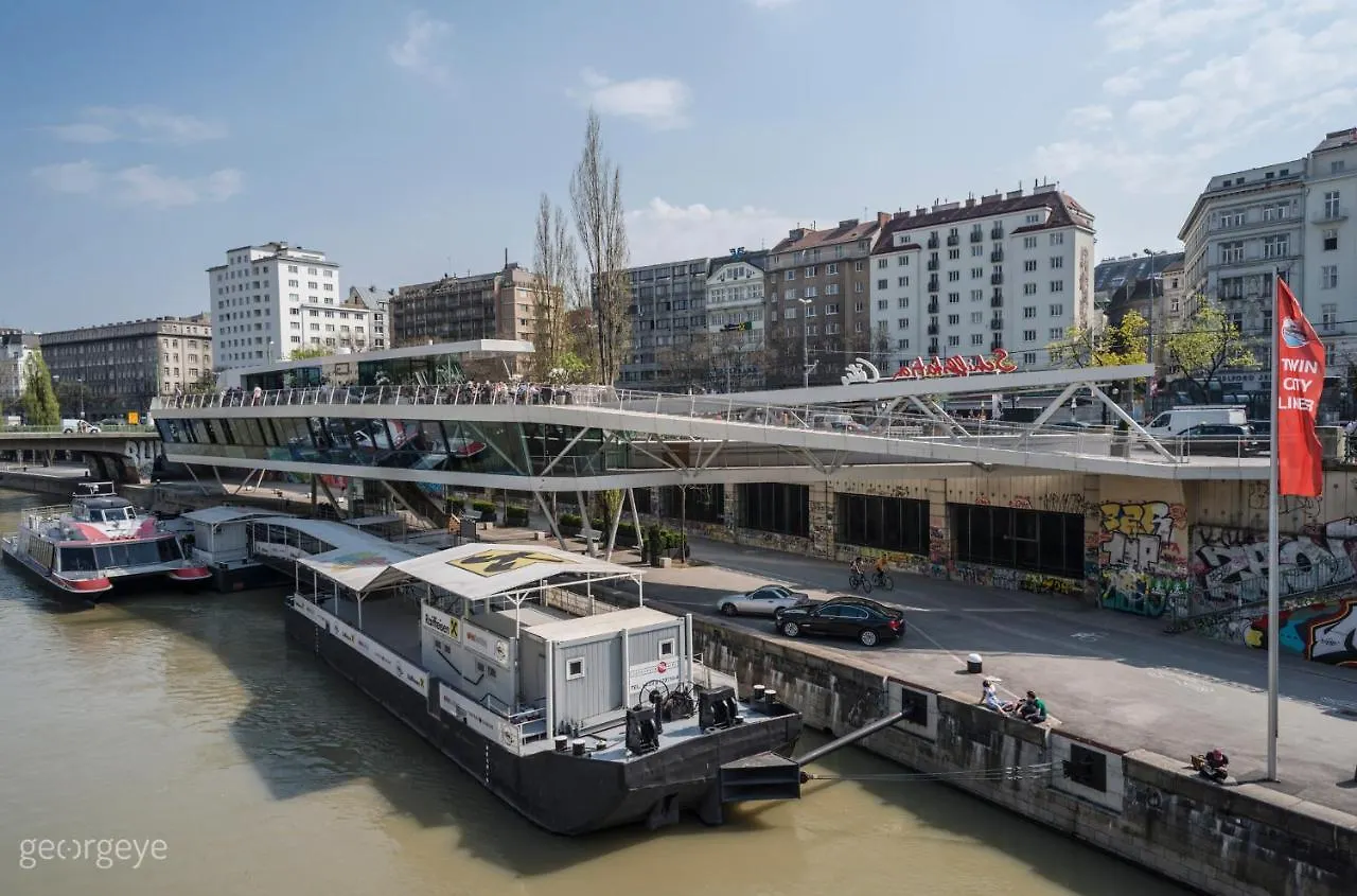 Rooftop Studio Borse By Ichbucheat Apartment Vienna Austria