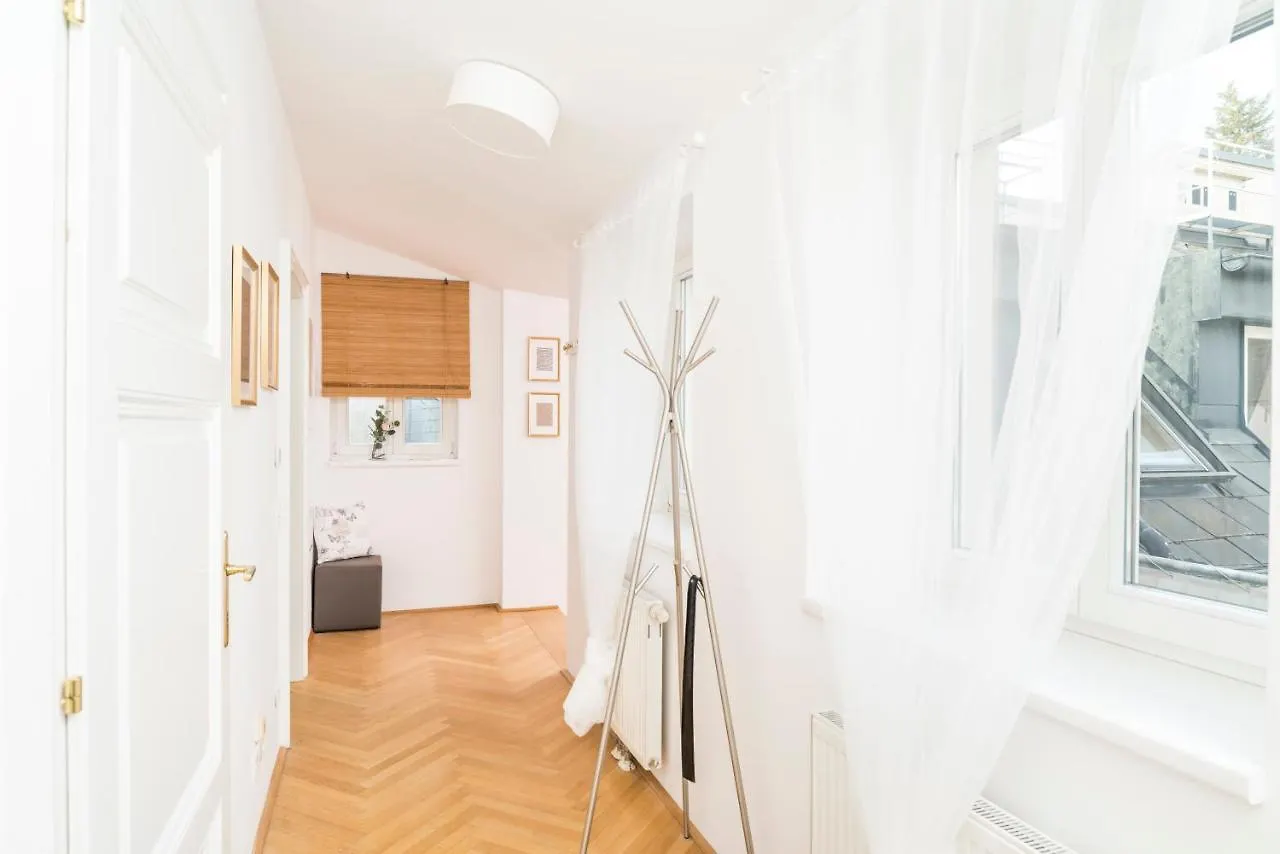Rooftop Studio Borse By Ichbucheat Apartment Vienna 0*,  Austria