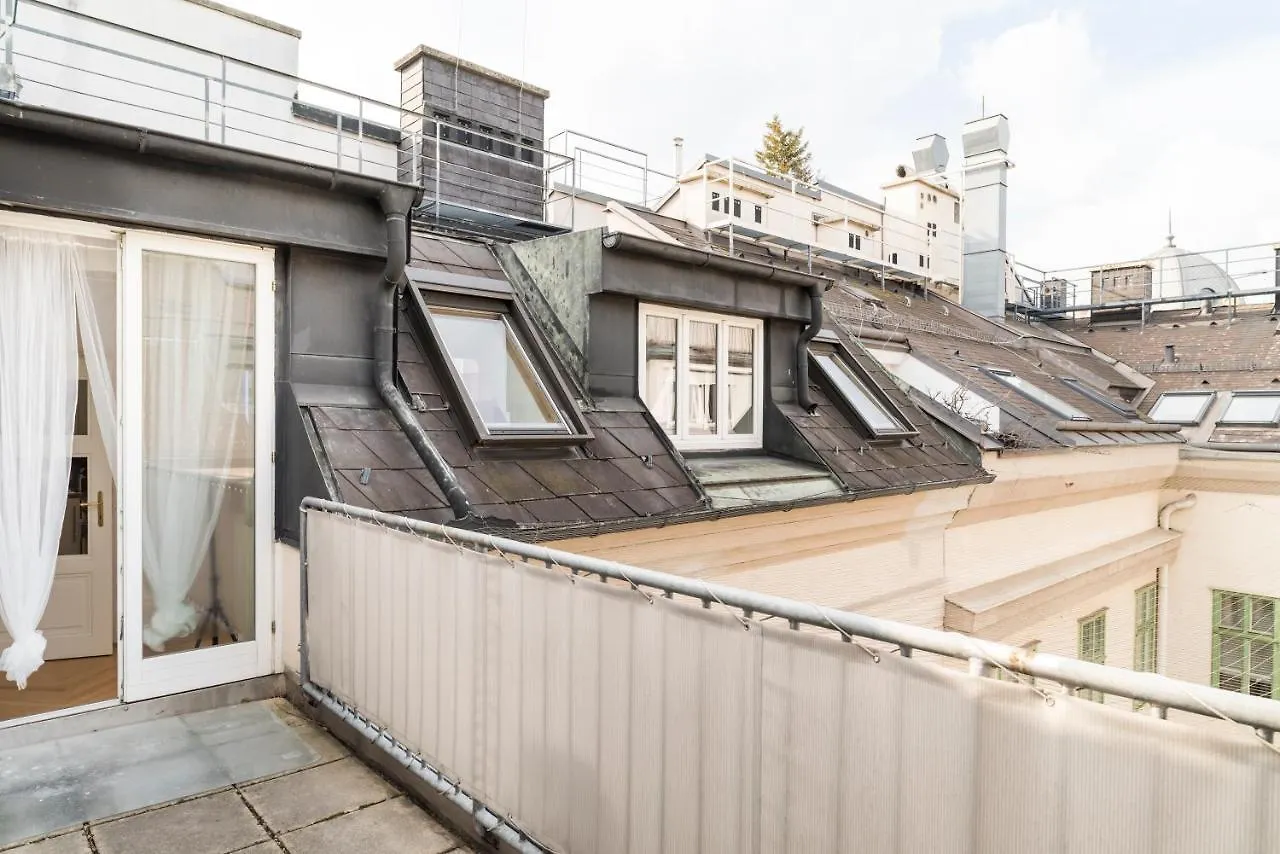 Rooftop Studio Borse By Ichbucheat Διαμέρισμα Βιέννη