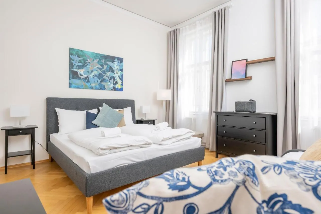 Rooftop Studio Borse By Ichbucheat Apartment Viena